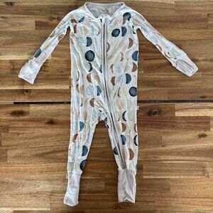 Little Sleepies Luna Neutral Crescent Zippy 6-12 Mos Moon Phases Soft Bamboo